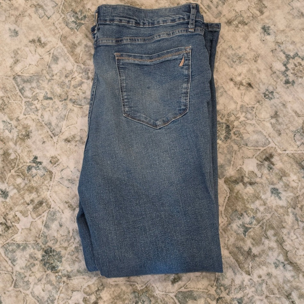 Nautica Jeans Co Womens Size 16 Medium Wash Straight Leg Denim Blue Pants - Picture 7 of 7